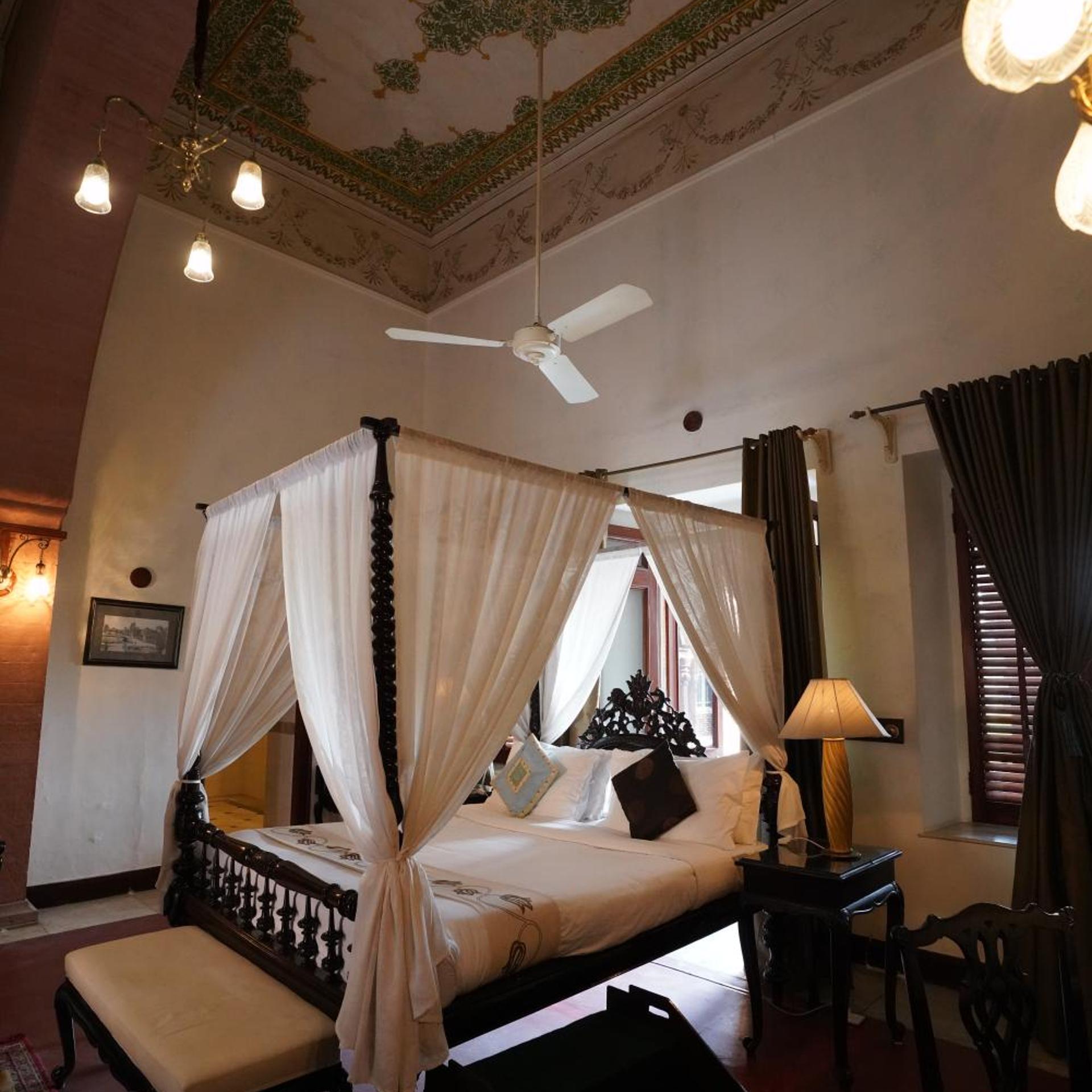 Historical, Suite