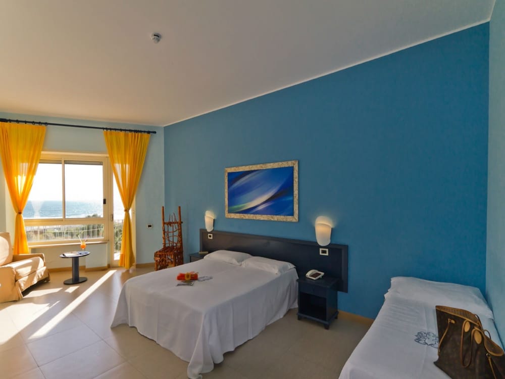 Hotel Serapo 6/58