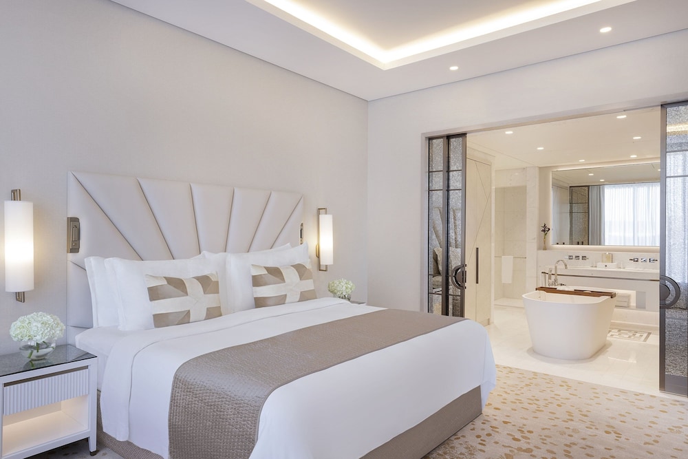 Room at The St. Regis Dubai, The Palm, DUBAI