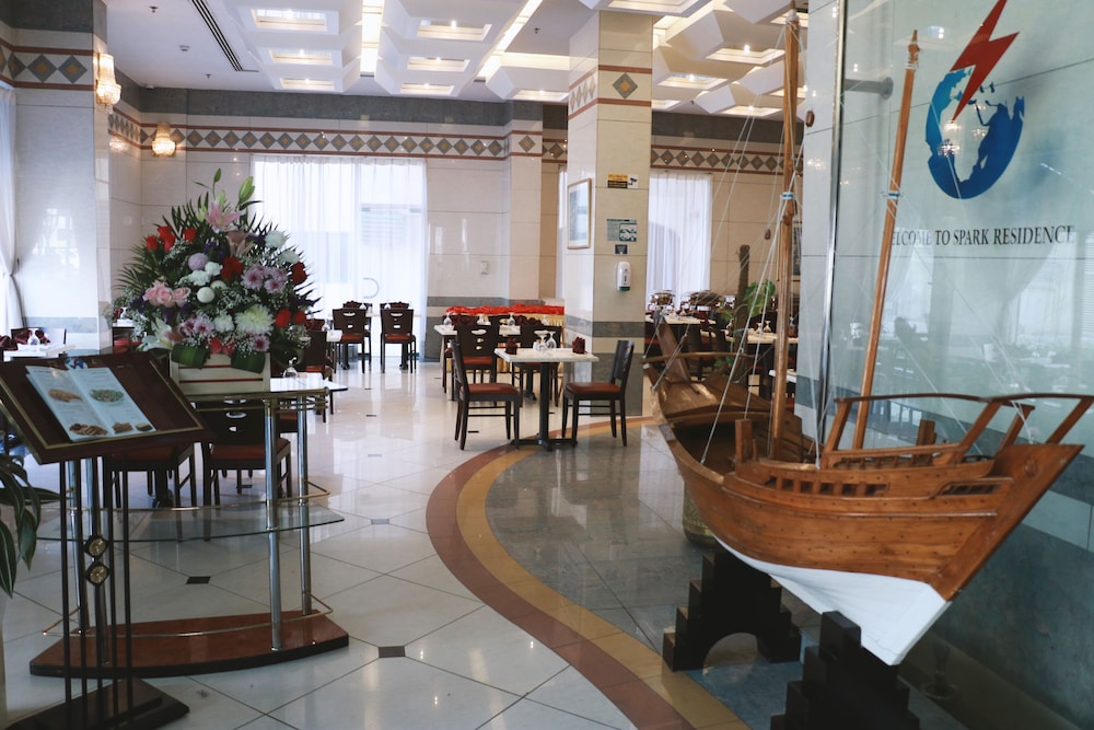 restaurant-cafeteria