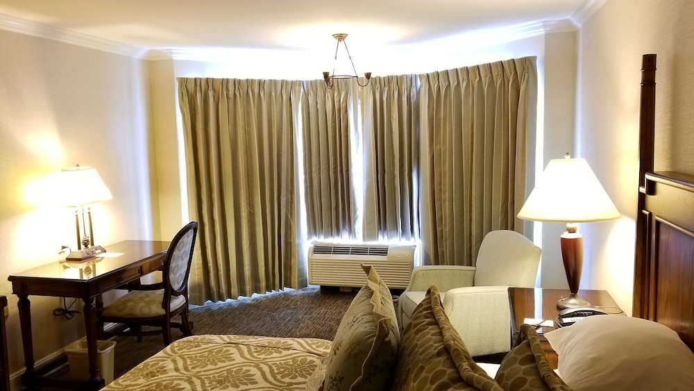 Chelsea Motor Inn 42/62
