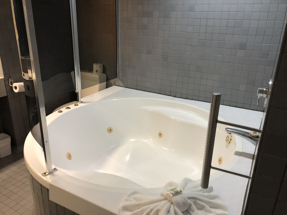 Alcamo Hotel 34/66