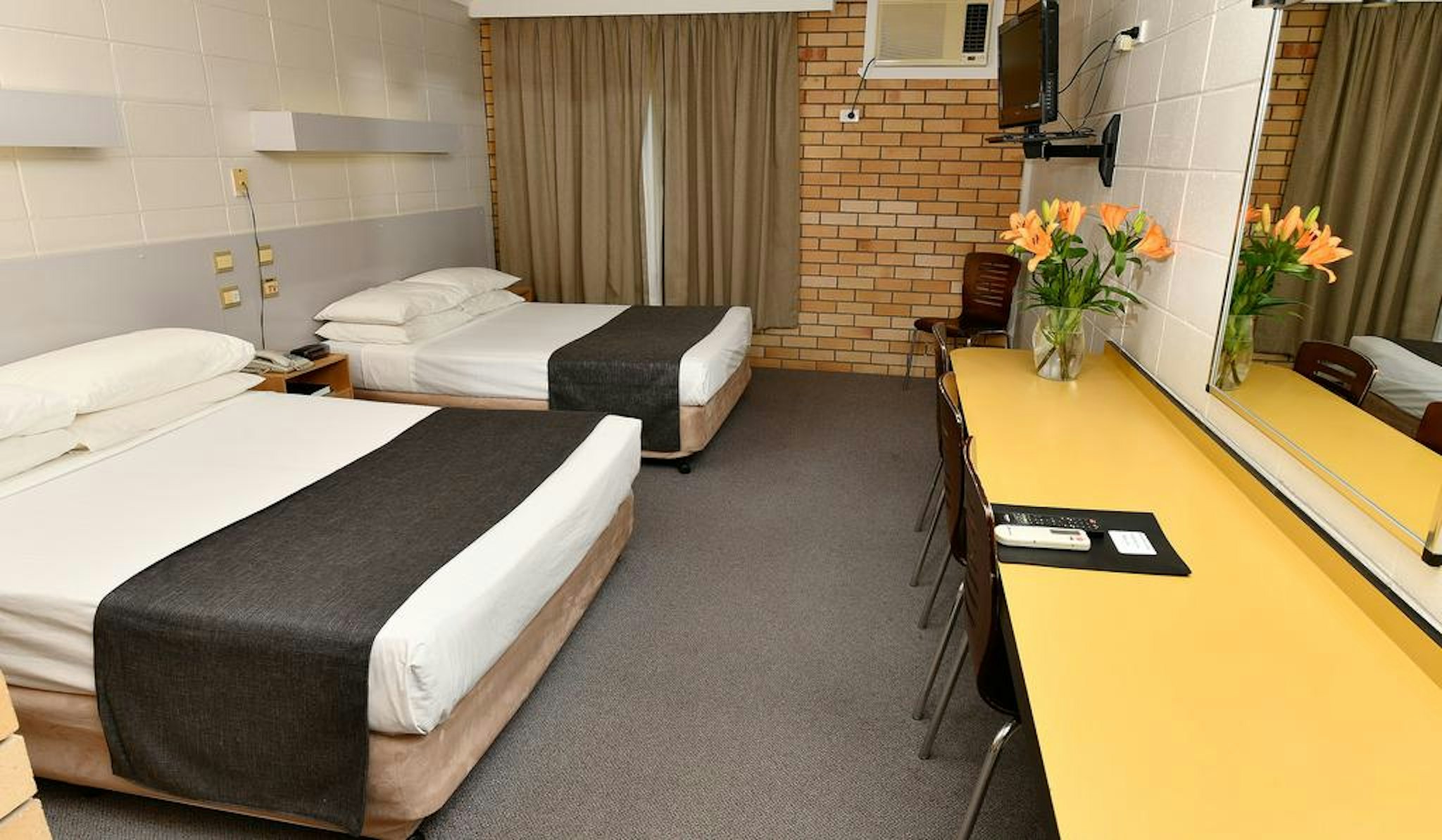 Burke And Wills Motor Inn 20/45