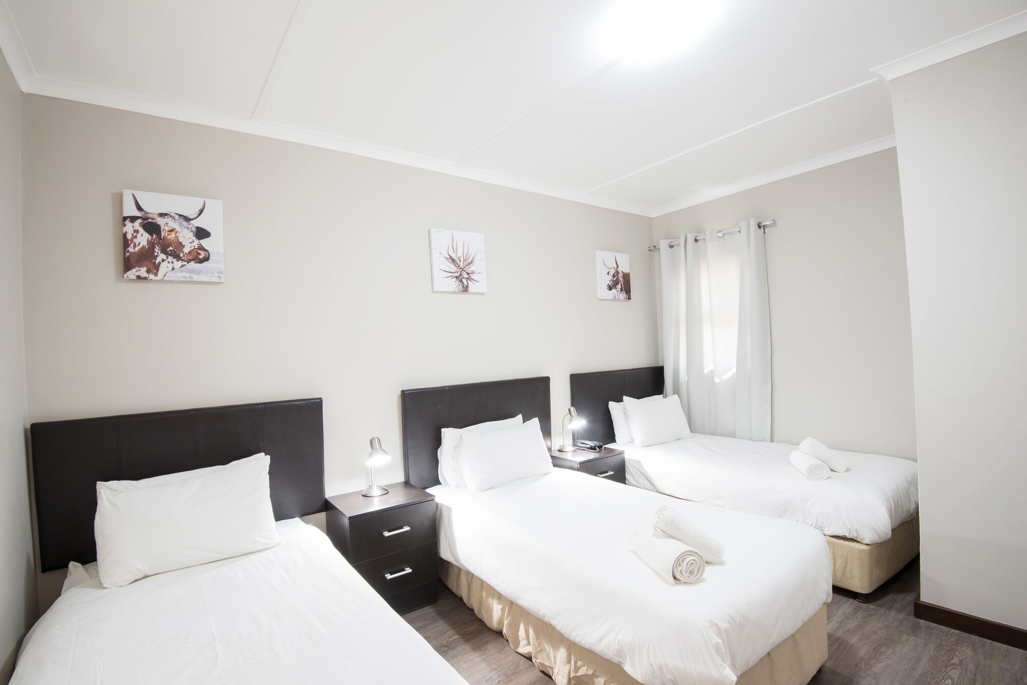 1 Bedroom, Family, Chalet, 4 Beds, Kitchenette, Garden Area