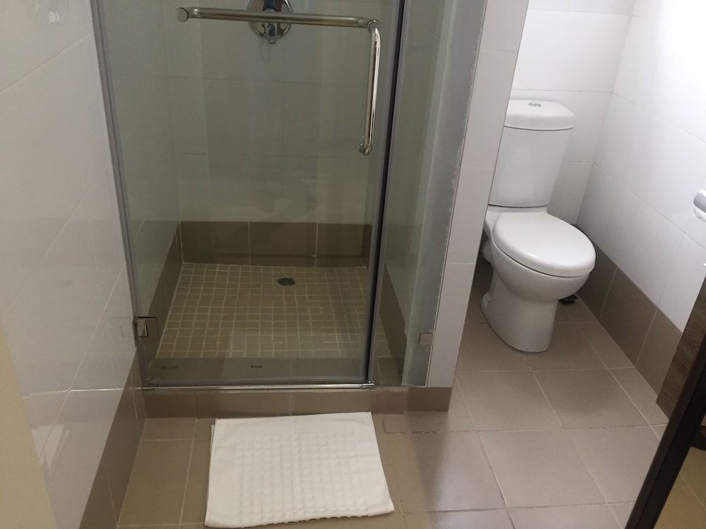 Cycad Palm Hotel 49/50