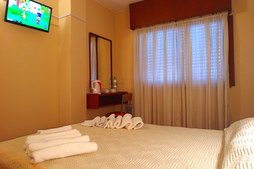 Crystal Hotel 7/21