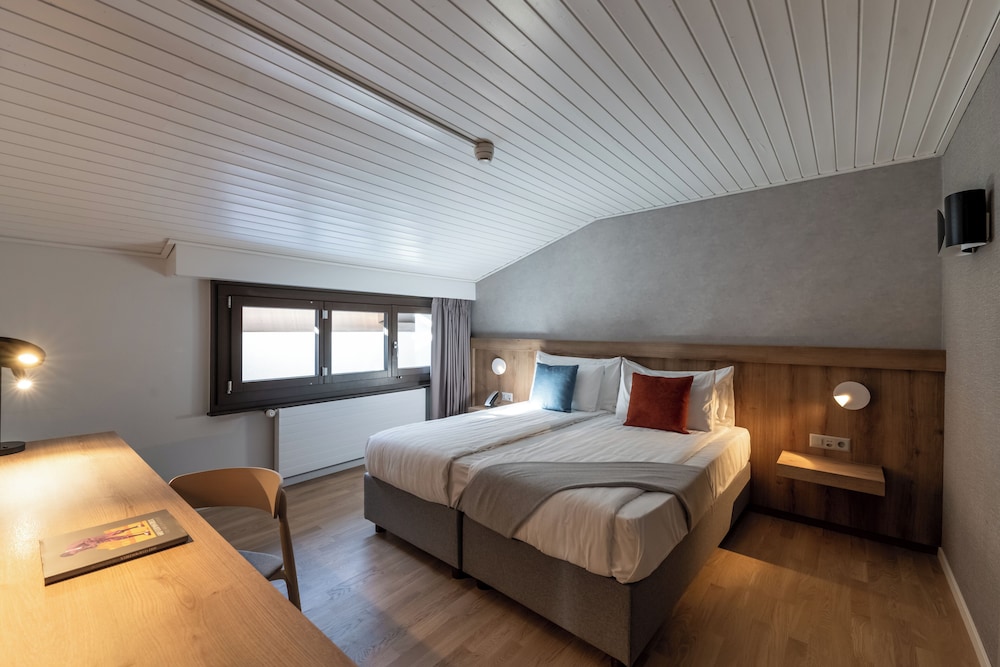 Apartment, Double Bed, East Side