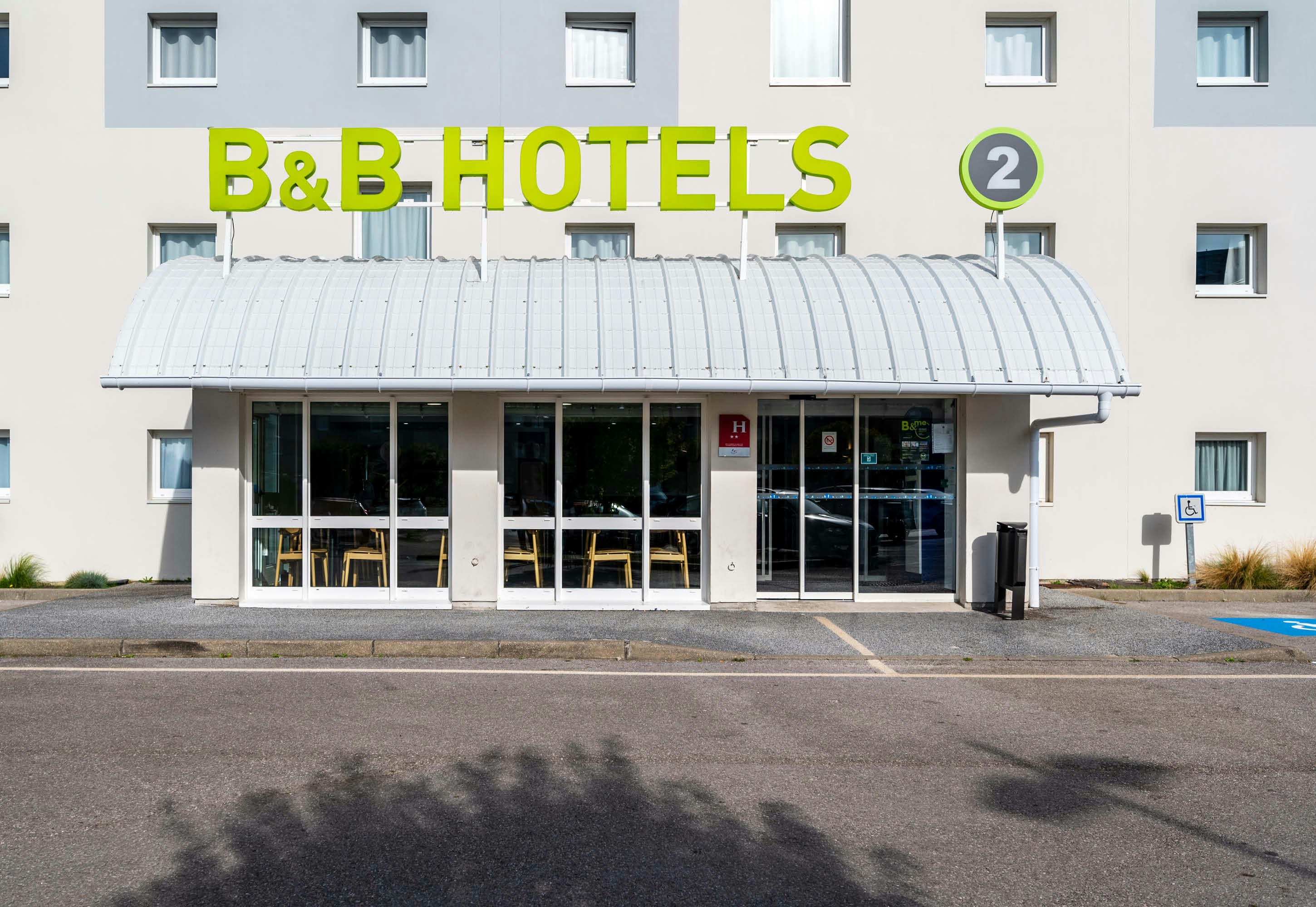 B&B Hotel Calais Terminal Cite Europe 2 etoiles in COQUELLES
