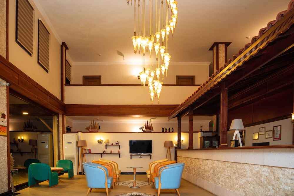Kuzey Park Hotel Arc-En-Ciel 35/50