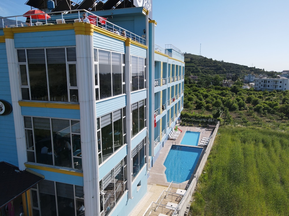 Odin Redi Hotel 1/27