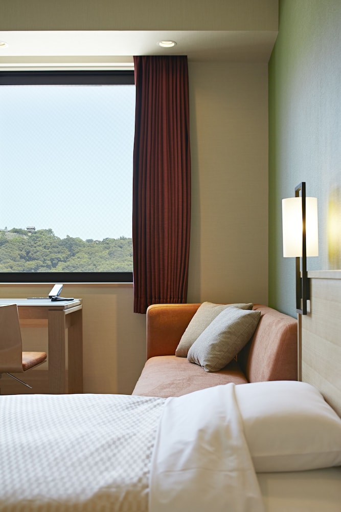 Candeo Hotels Matsuyama Okaido 8/50
