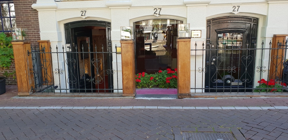 Rembrandtplein Hotel 6/65