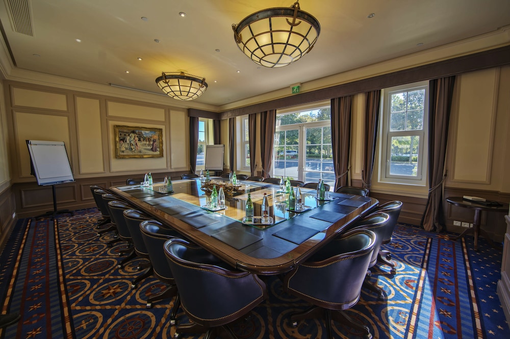 Disneys Newport Bay Club 36/48