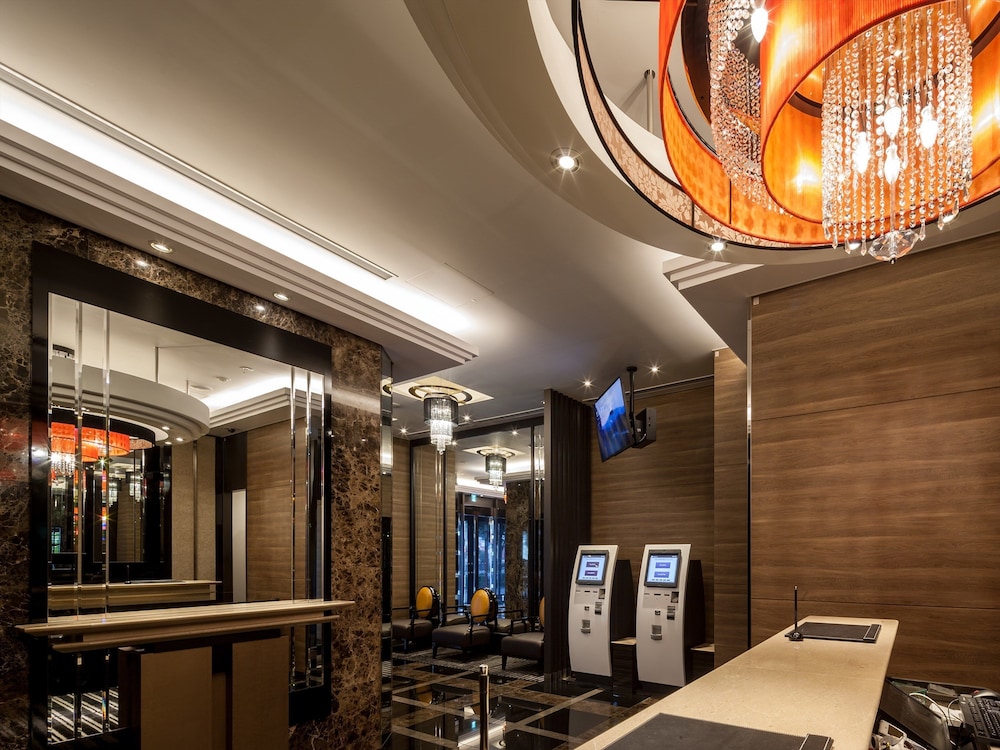 Apa Hotel Higashi Nihonbashi Ekimae 45/57