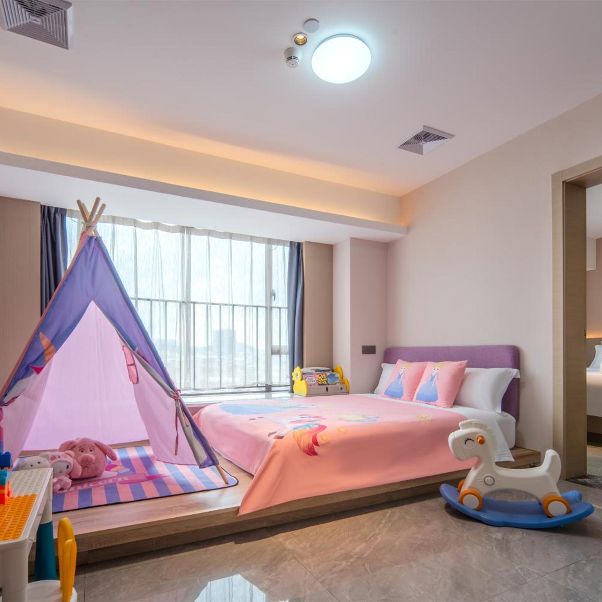 Lavande Hotel (Guangzhou Panyu Hanxi Changlong Dashi Subway Station Store) 6/28