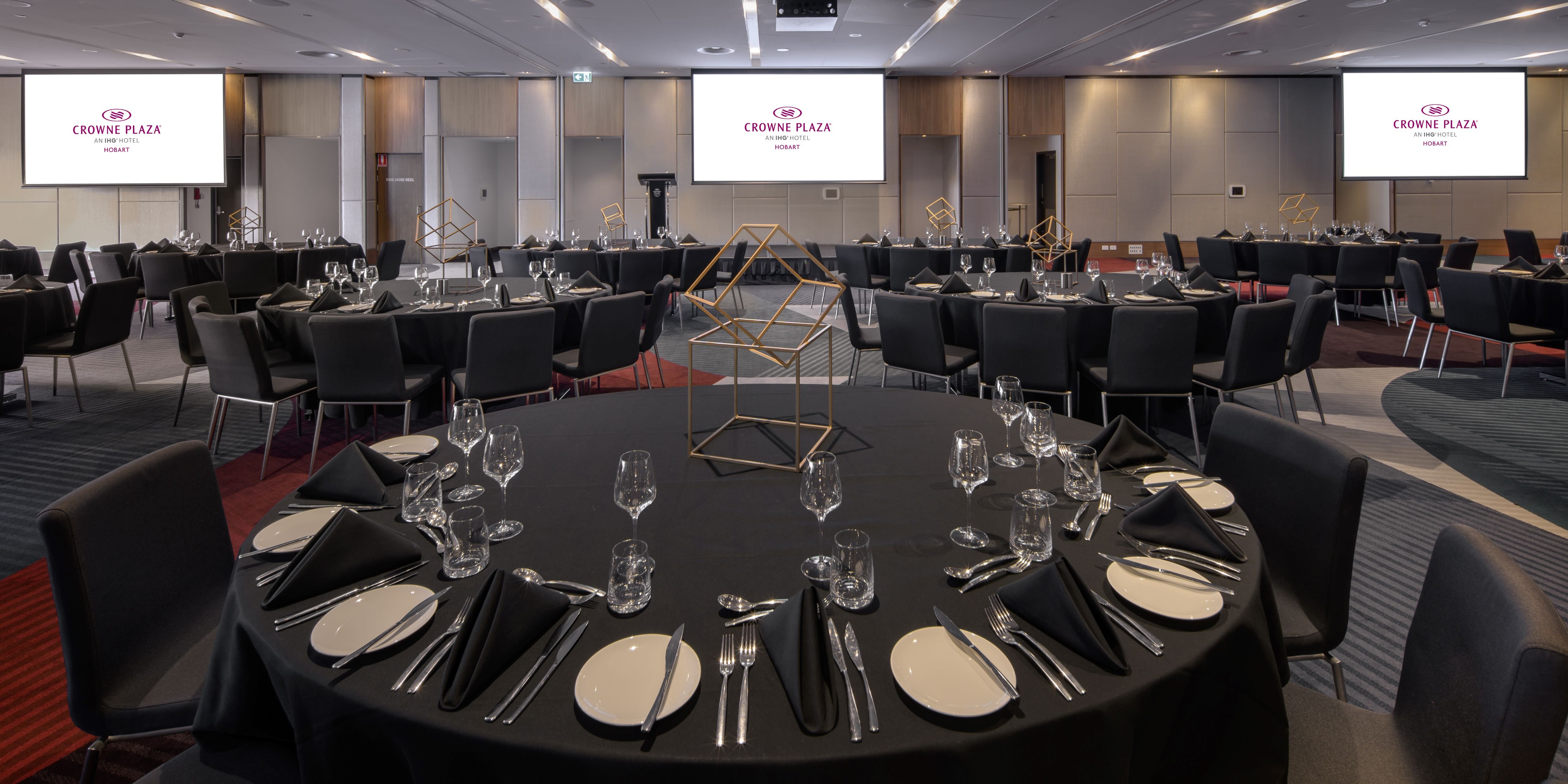 Crowne Plaza Hobart 58/73