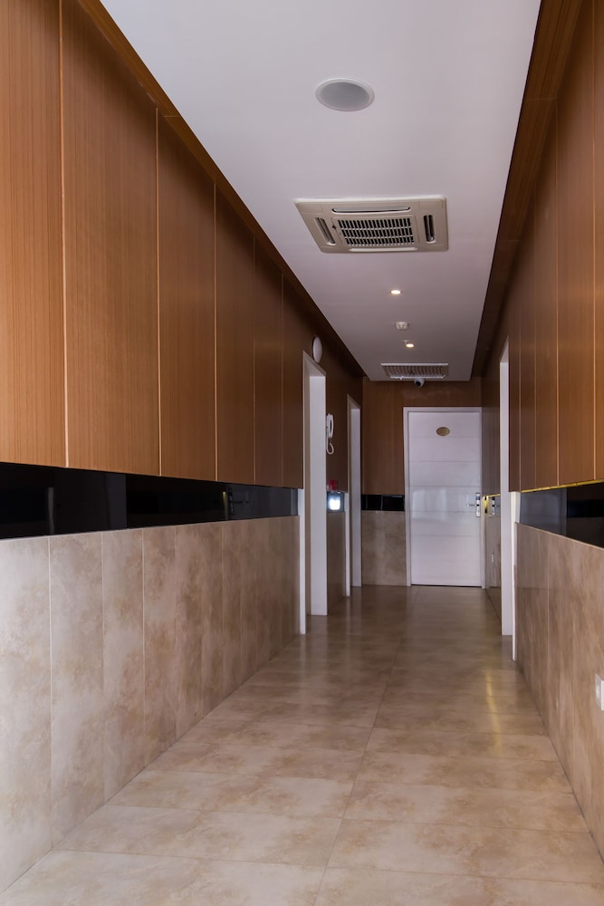 LE MARDE HOTEL 5/62