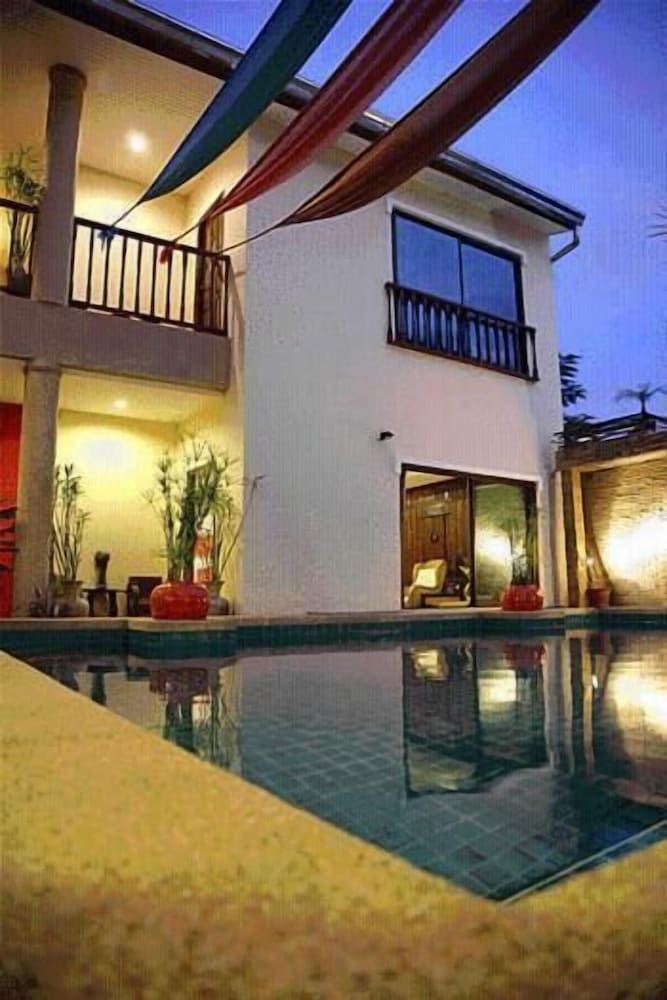 RedDoorz Plus Evergreen Boutique Hotel 11/53