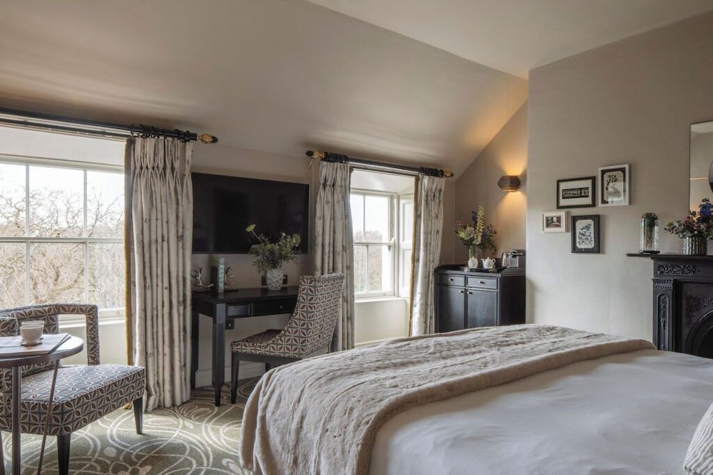 The Cliff Townhouse 14/50