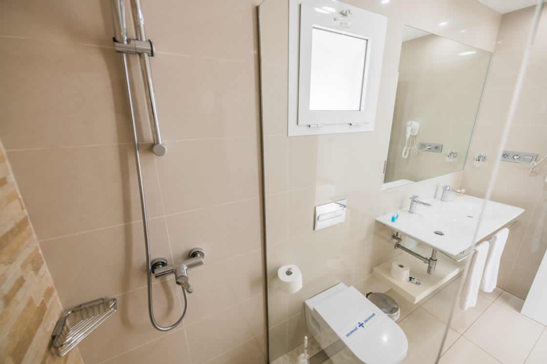 1 Bedroom, Deluxe, Apartment, Single, Sea View, Balcony or Terrace