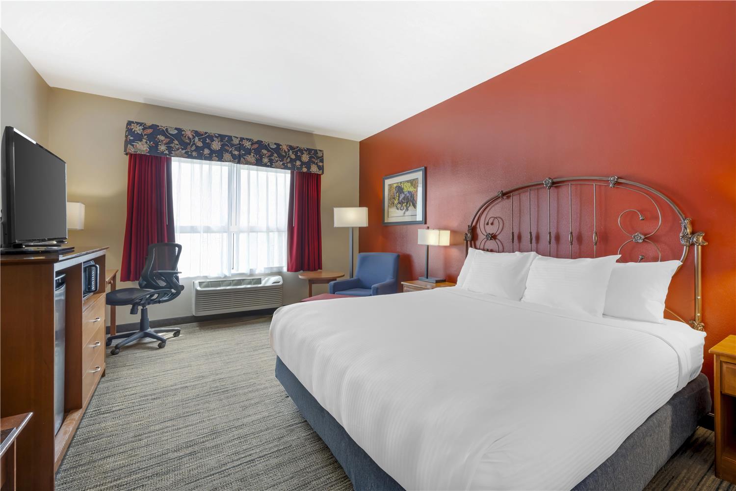 Best Western Bronco Inn 5/18