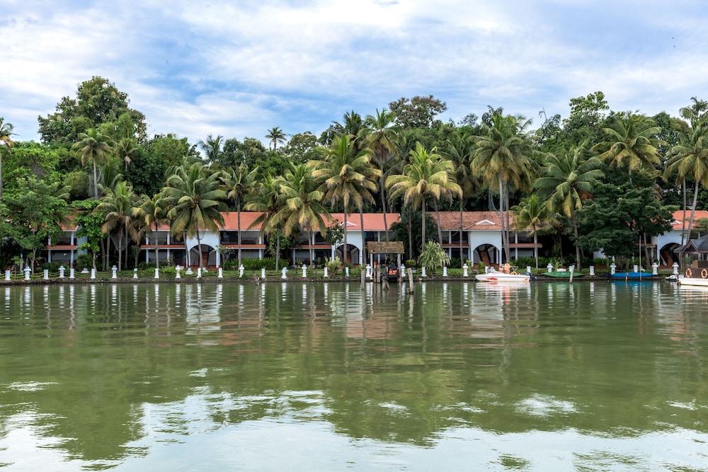 Club Mahindra Ashtamudi 43/46