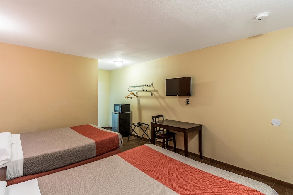 Motel6 Blythe, CA - South 40/71