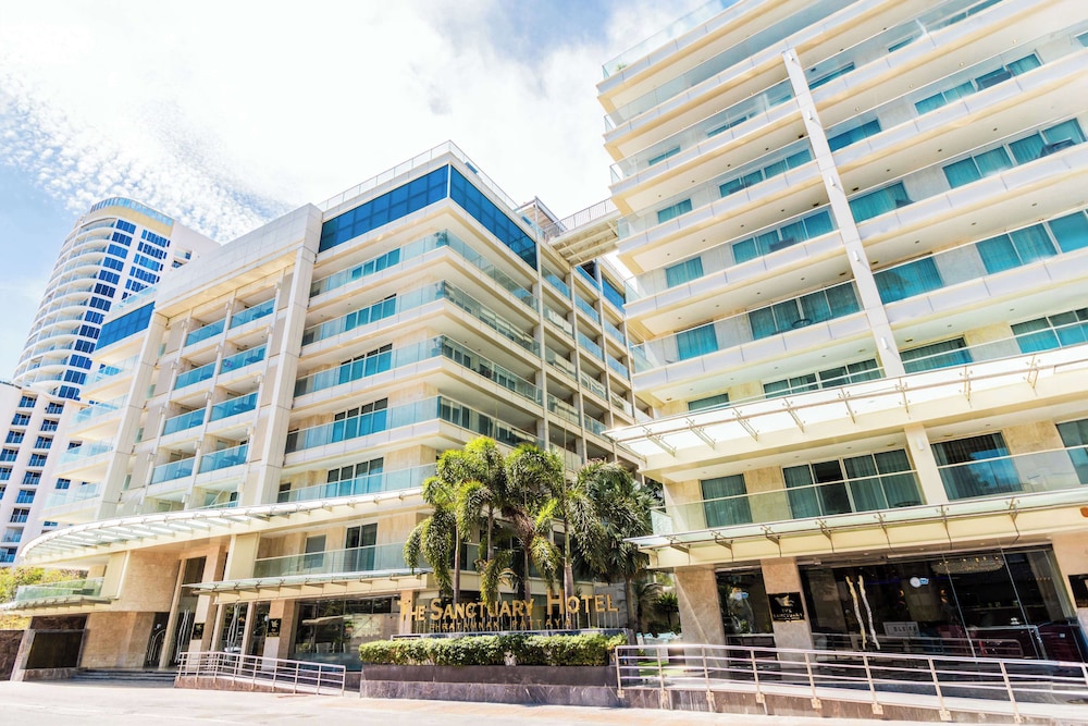 The Sanctuary Resort Pattaya, BW Signature Collection in PATTAYA