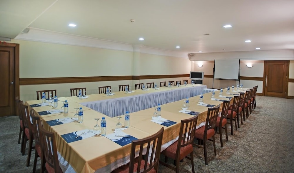 Crystal Kaymakli Hotel Spa 46/62
