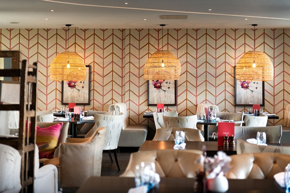 Guildford Harbour Hotel 38/49