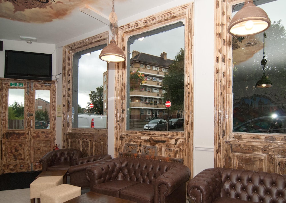 Book a Bed Hostels (ex. Venture Hostel) 54/64