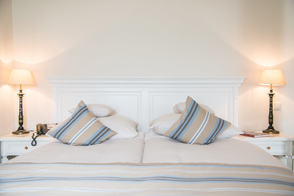Strandhotel Glucksburg 18/50