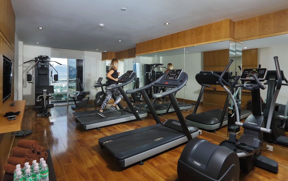 ROSAKA NHA TRANG HOTEL 57/78