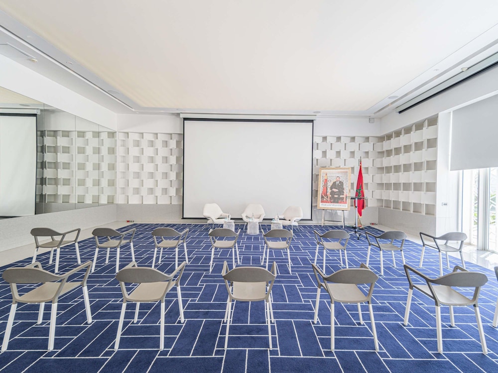 SOFITEL TAMUDA BAY BEACH AND SPA 38/47