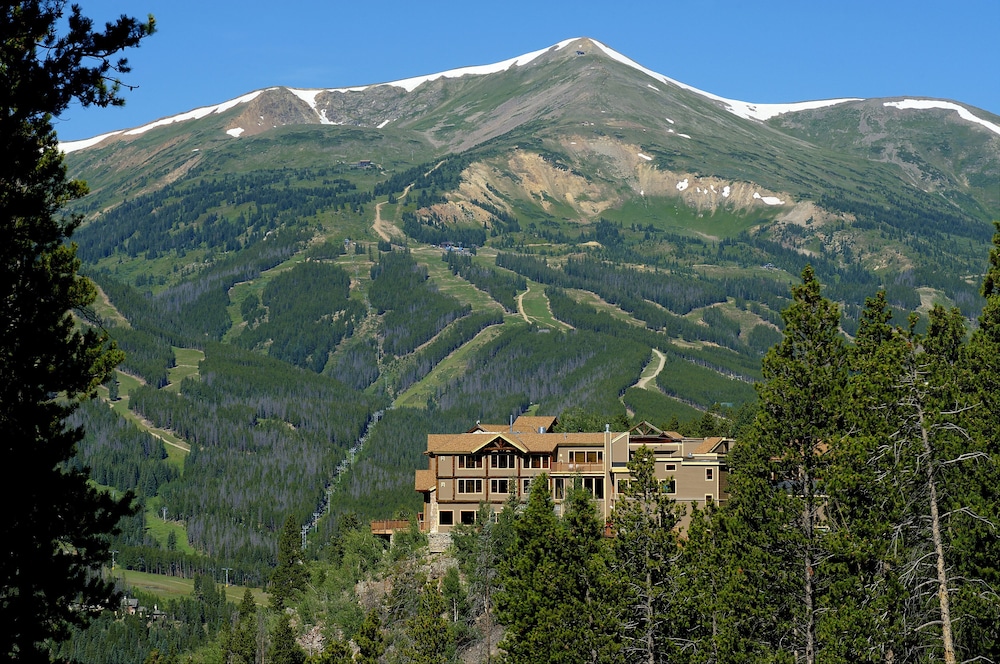 The Lodge at Breckenridge 41/50