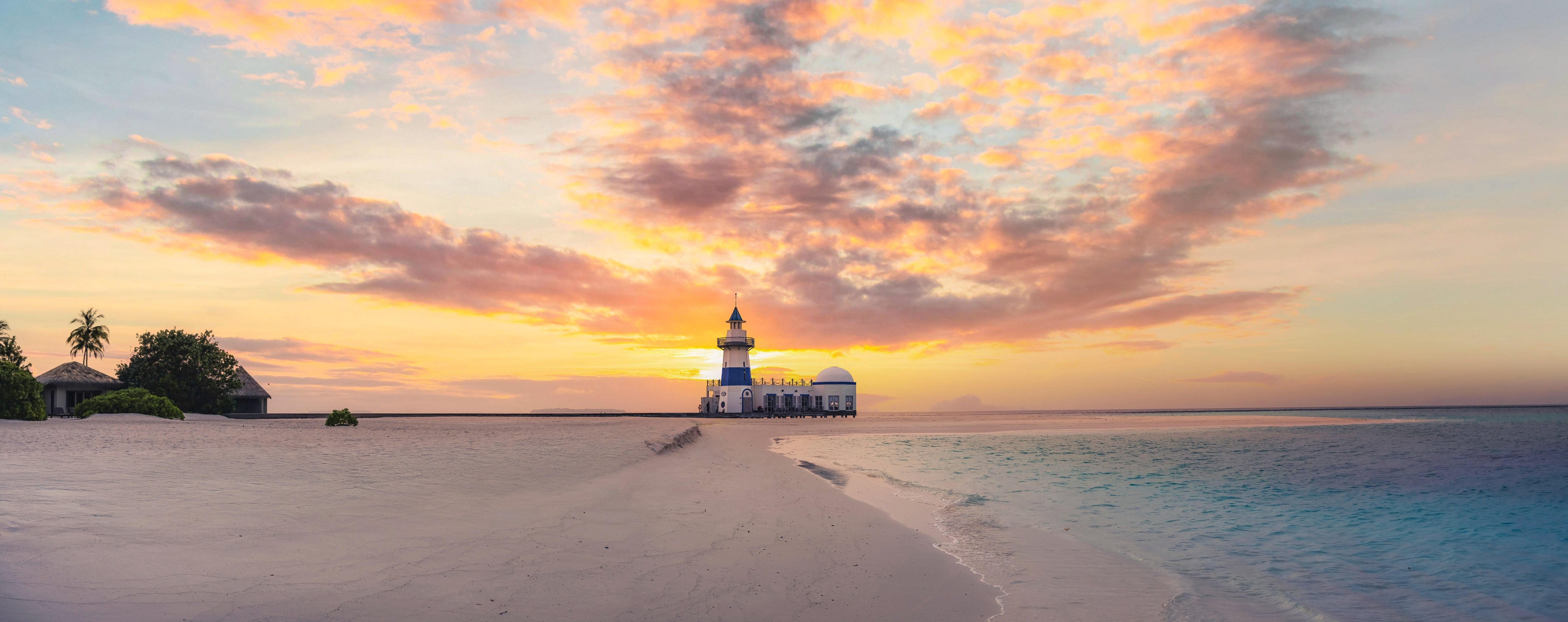 Intercontinental Hotels Maldives Maamunagau Resort 51/55