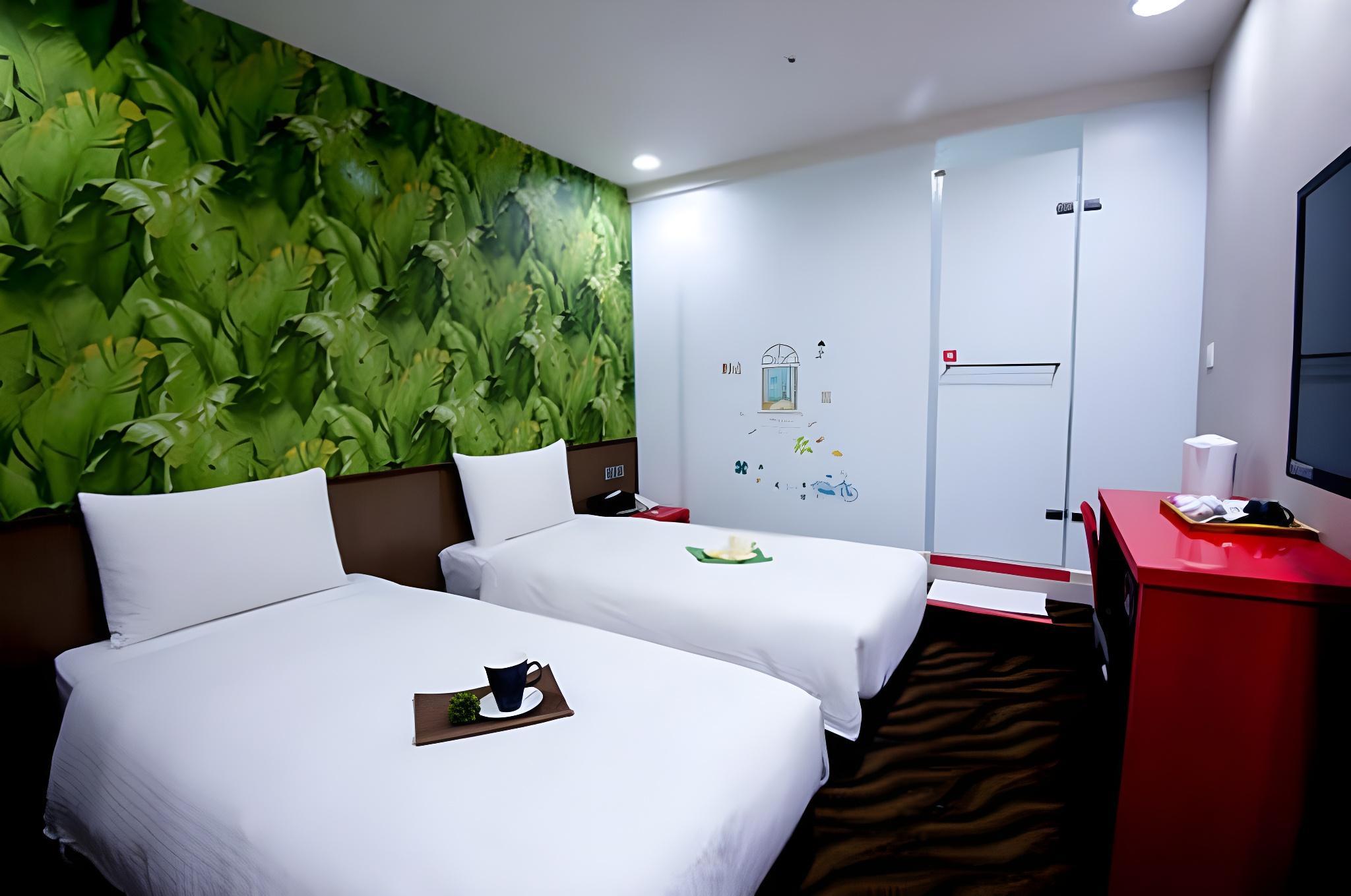 Fashion, 2 Double Beds