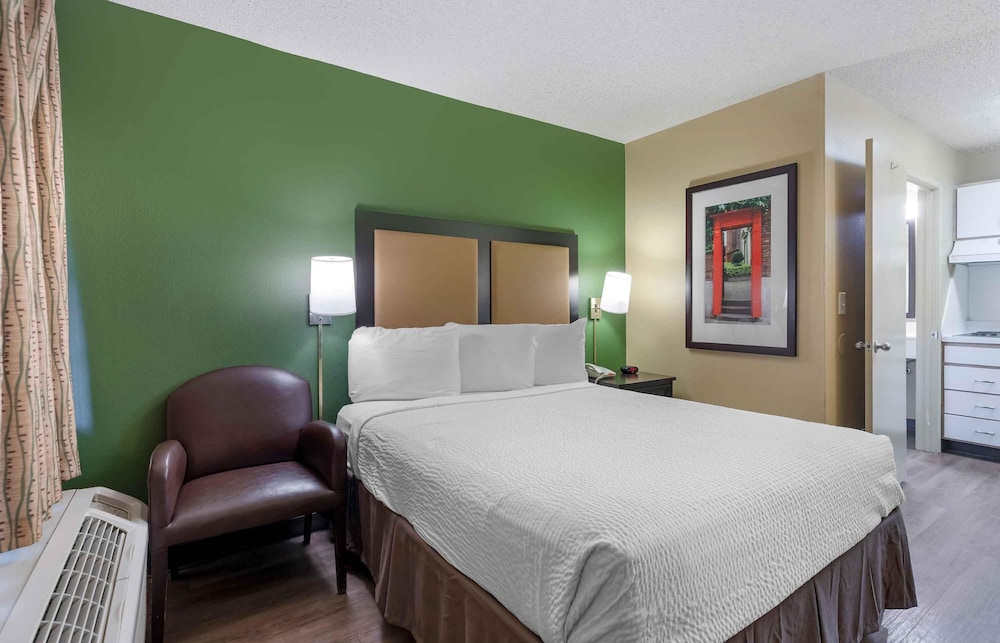 Extended Stay America - Denver - Aurora South 30/50