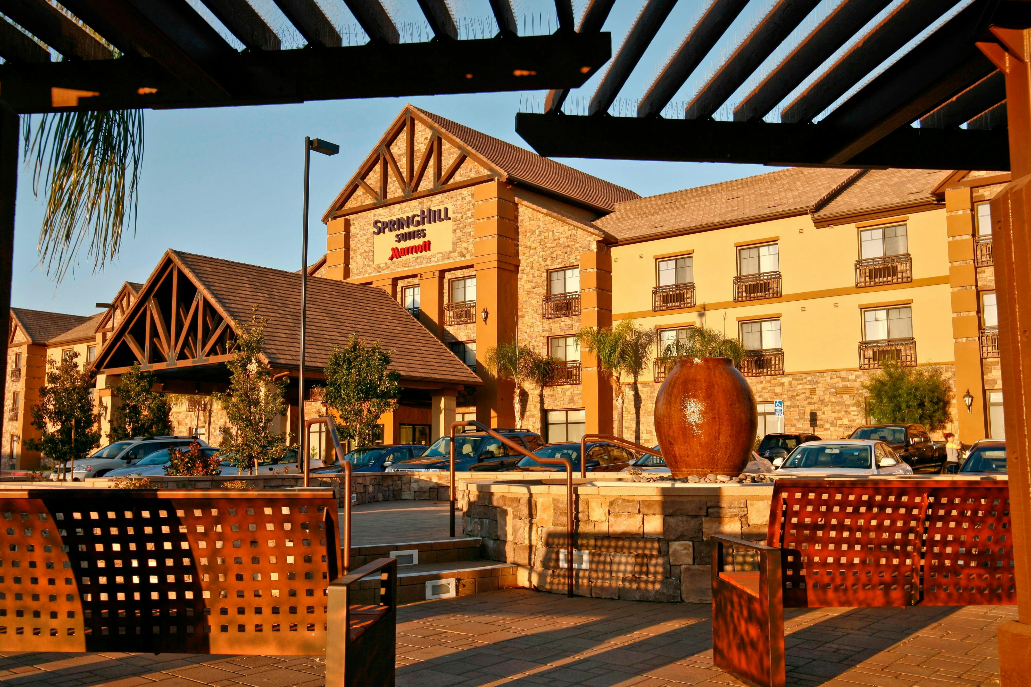 Springhill Suites Temecula Valley Wine Country 24/29