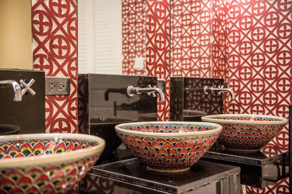 Nimit Boutique Hotel 49/50