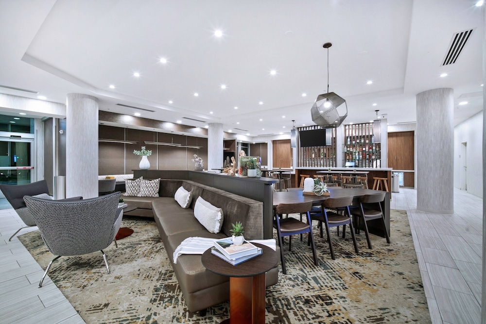 SpringHill Suites by Marriott Phoenix Goodyear 37/44