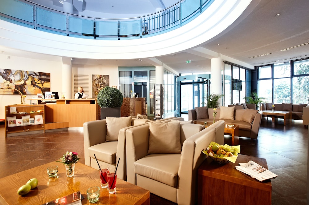 Hotel Kiel By Golden Tulip 17/30