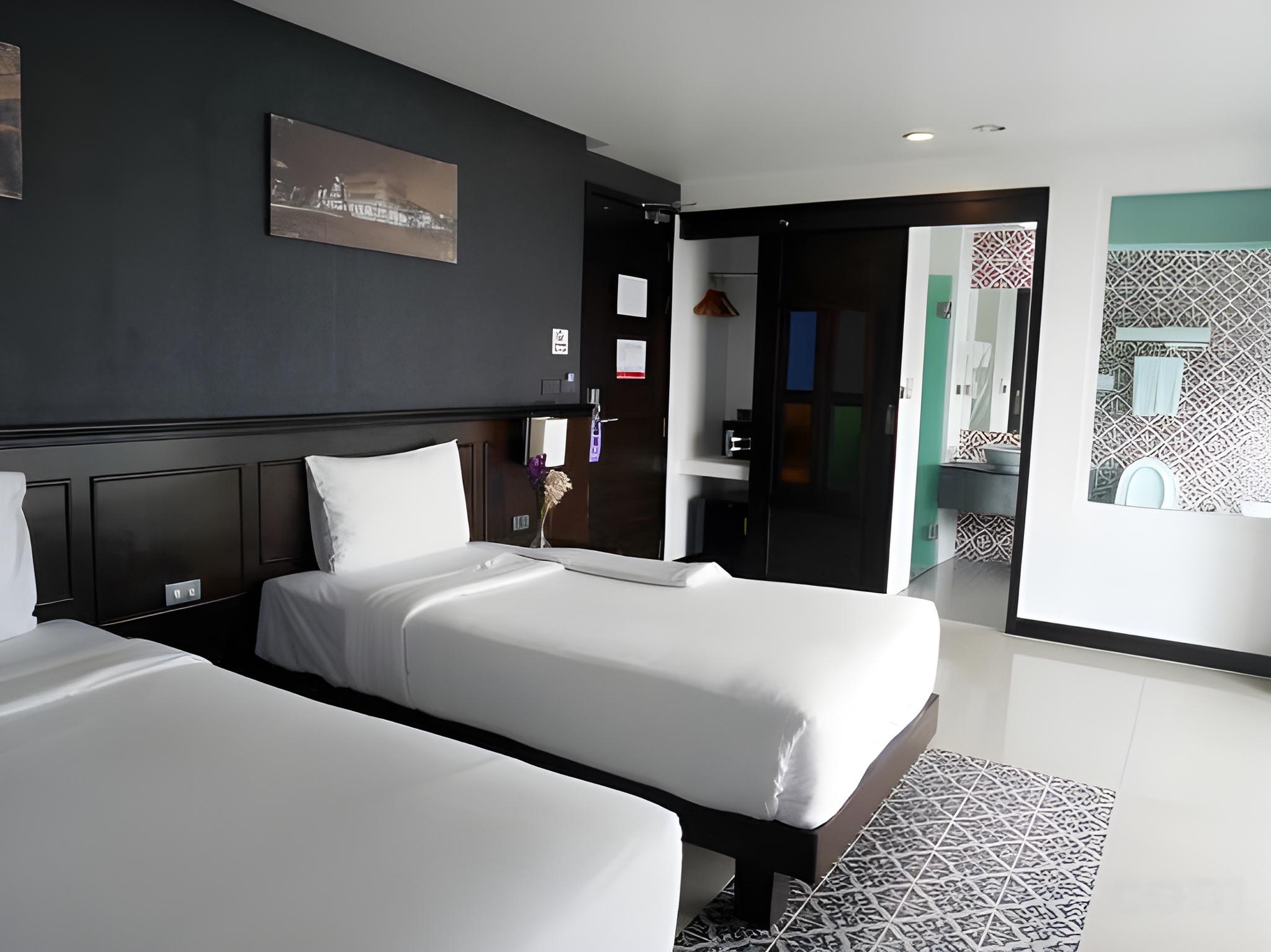 Premier Room