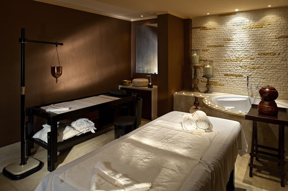 Istion Club Hotel Spa 30/67