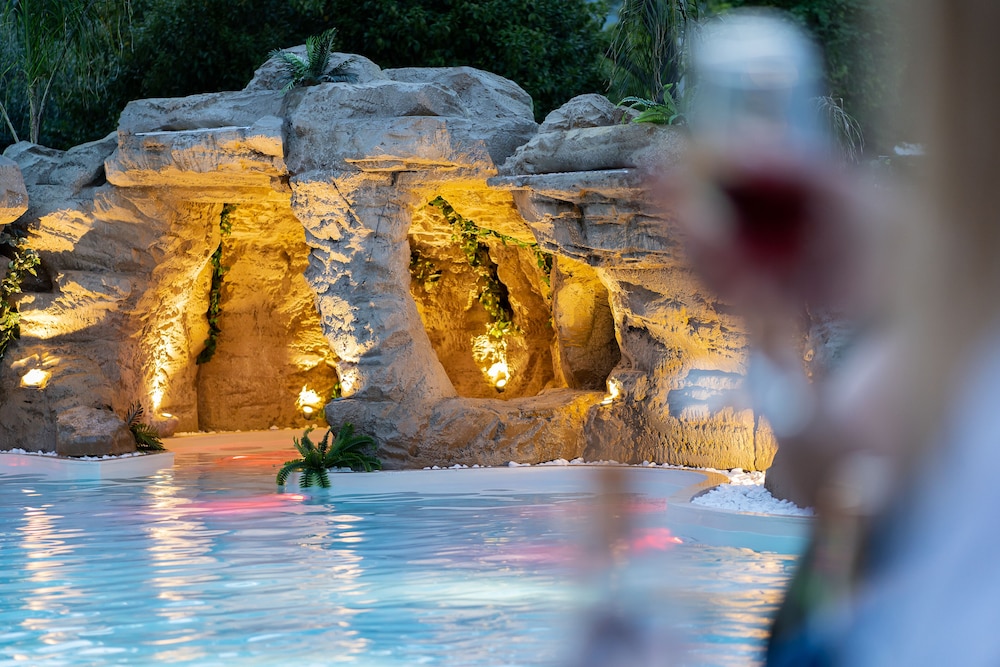 Avaton Luxury Resort and Spa 45/49