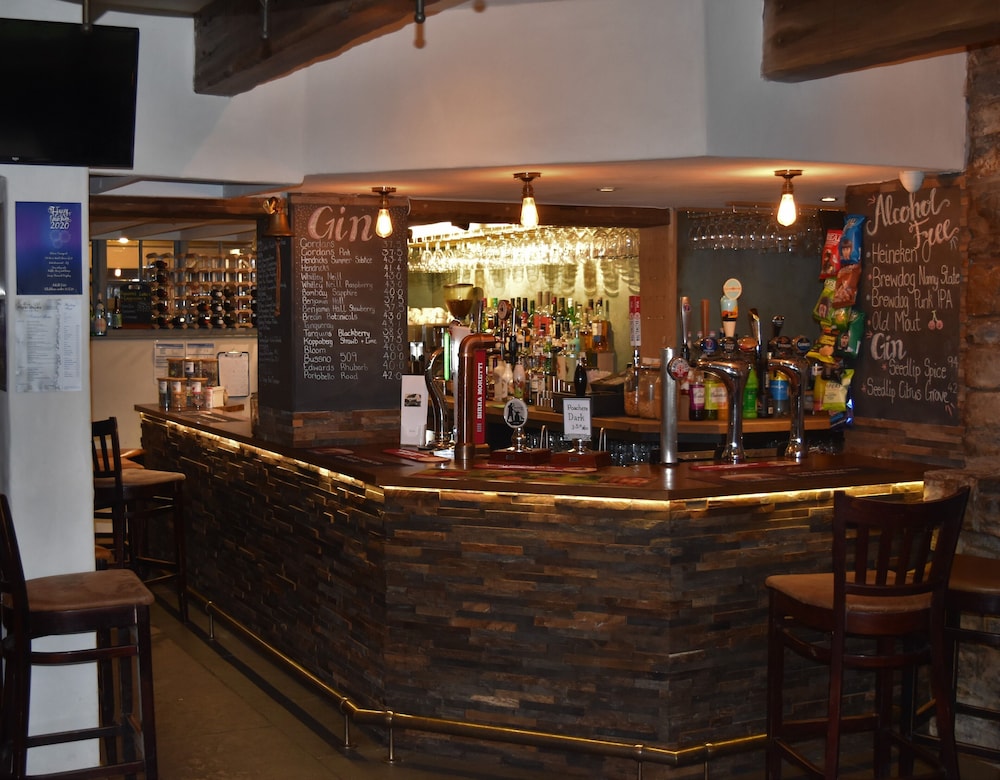 Three Horseshoes 29/41