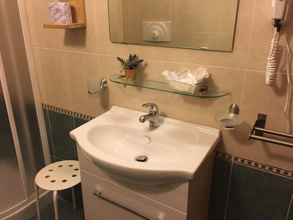 Residence Gloria 26/28