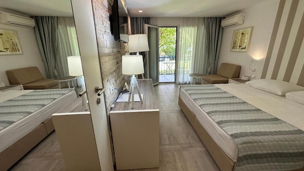 Hotel Aleksandar 13/21