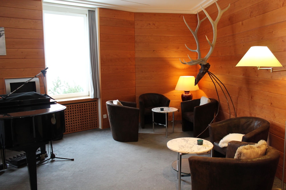 Hotel Schweizerhof Pontresina 45/68