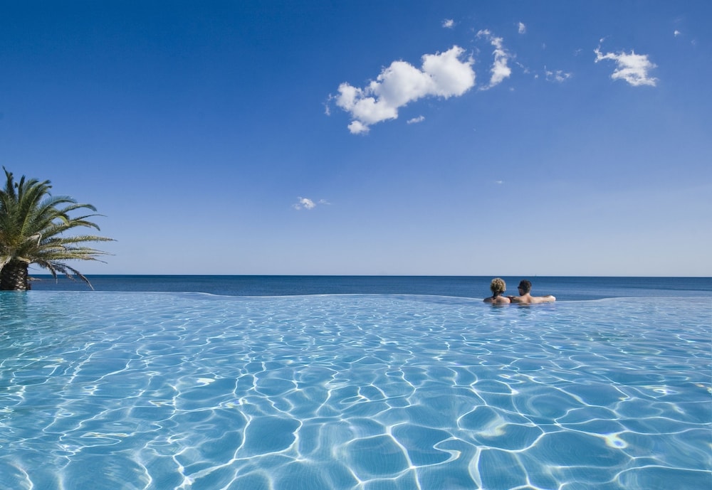 Costa Dei Fiori 40/47